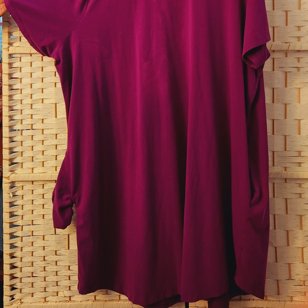 Short sleeve Tunic-plus T-shirt